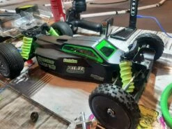 Rusty's Shock Socks Neon Green Four Pack -Spetrum Racing Model Shop RustysSockShocks 3