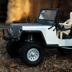 Gmade 70492 1.9" SR04 1/10 Scale Crawler Beadlock Wheels Semigloss Silver 2 Pack -Spetrum Racing Model Shop gmade 70492 1 9 sr04 1 10 scale crawler beadlock wheels semigloss silver 2 packb