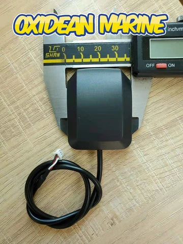 Oxidean Marine 9-Channel Quasar 2.4GHz Digital Radio With Receiver And GPS 6 Oxidean Marine 9-Channel Quasar 2.4GHz Digital Radio With Receiver And GPS - Image 4