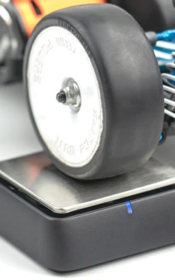 SkyRC 500036-01 Corner Weight Scale System With 4 Scales And Bluetooth -Spetrum Racing Model Shop skyrc 500036 01 corner weight scale system with 4 scales and bluetooth 3 1