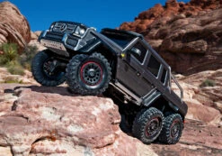 Traxxas 88096-4 TRX-6 RTR Black Mercedes Benz G 63 AMG 6x6 Trail Crawler -Spetrum Racing Model Shop traxxas 88096 4 trx 6 rtr black mercedes benz g 63 amg 6x6 trail crawler 2